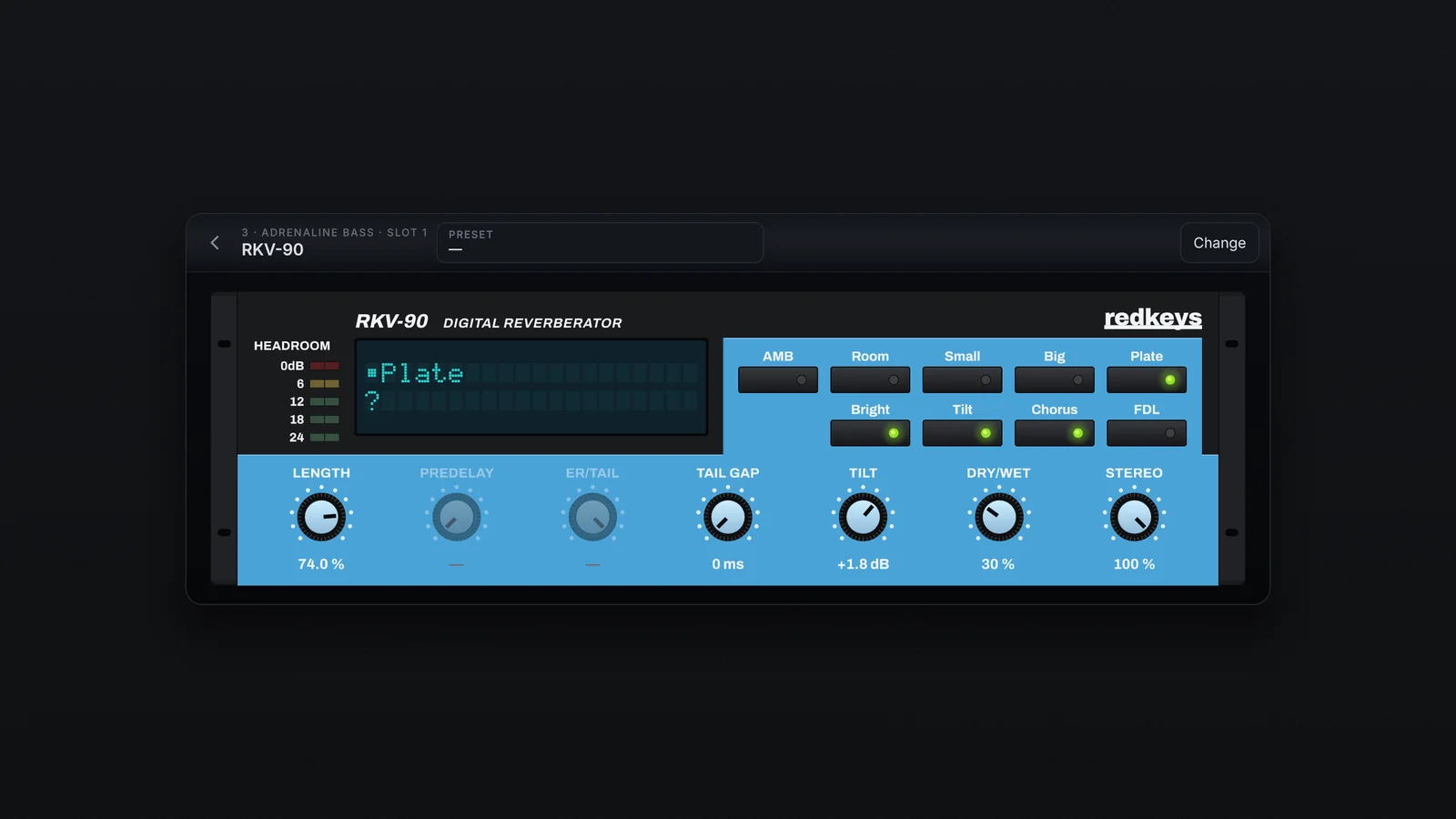 A página do RKV-90: o painel preto de rack com o medidor HEADROOM, o visor verde com o algoritmo e o preset, as teclas dos algoritmos, Bright, Tilt, Chorus e FDL e a fileira de knobs embaixo.