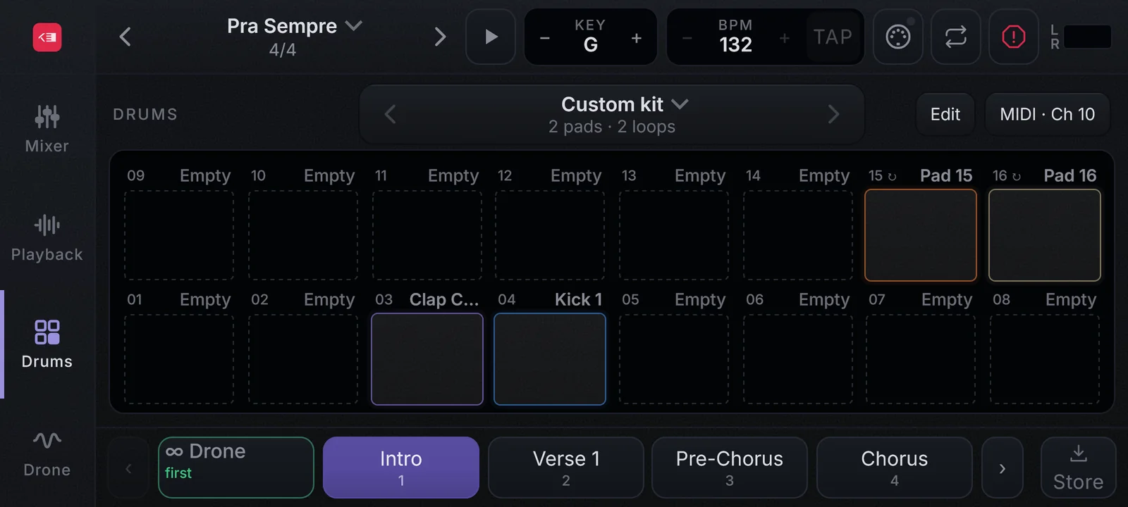 A tela Drums no celular: o seletor do kit, os botões Edit e MIDI e a grade de 16 pads.